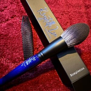 Krystelle Lee Makeup Brush